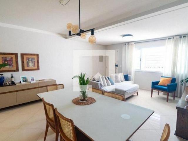 Casa à Venda Saúde, 3 Quartos, 145 m² São Paulo