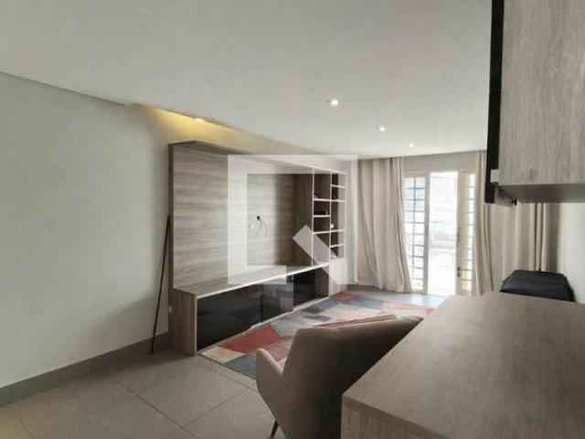 Casa à Venda Saúde, 3 Quartos, 230 m2