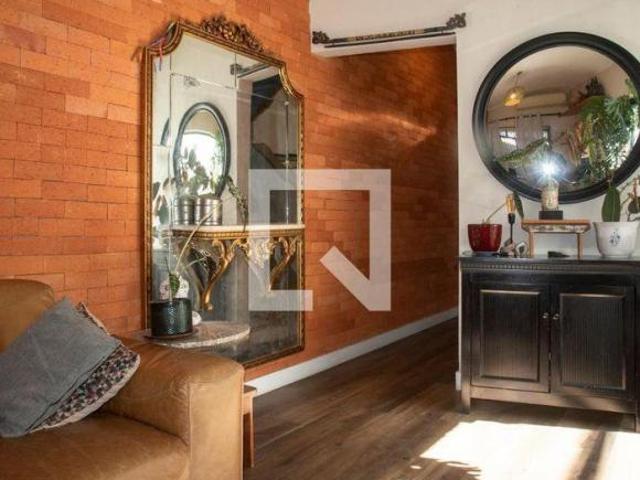 Casa à Venda Saúde, 2 Quartos, 135 m² São Paulo