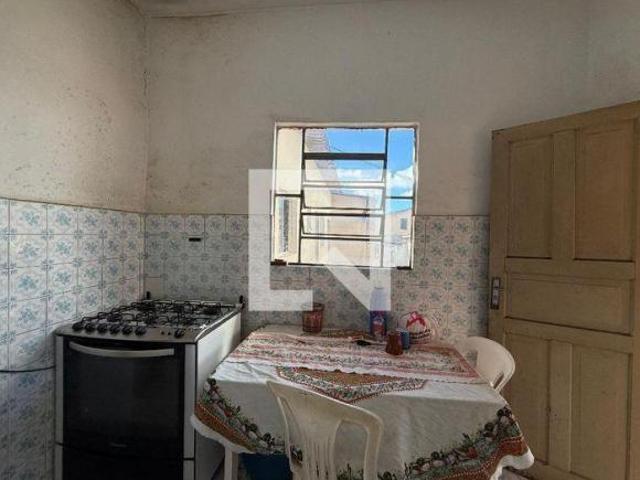 Casa à Venda Sagrada Família, 2 Quartos, 300 m² Belo Horizonte