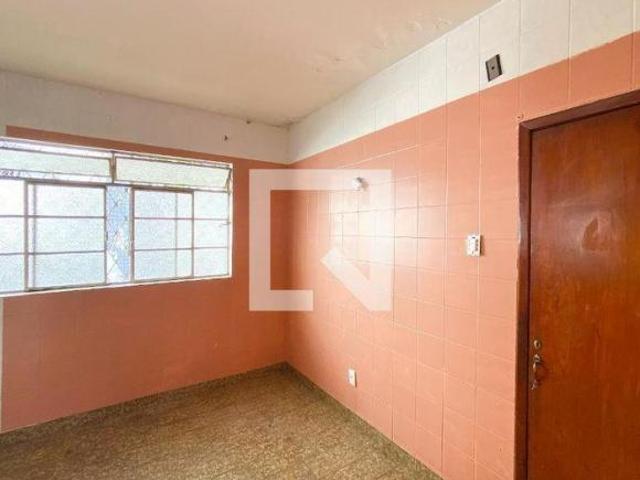 Casa à Venda Sagrada Família, 2 Quartos, 300 m² Belo Horizonte
