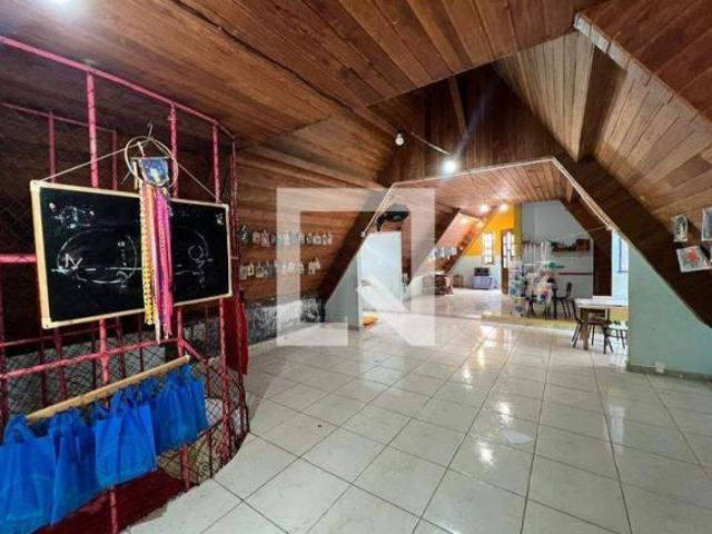 Casa à Venda Sagrada Família, 3 Quartos, 300 m² Belo Horizonte