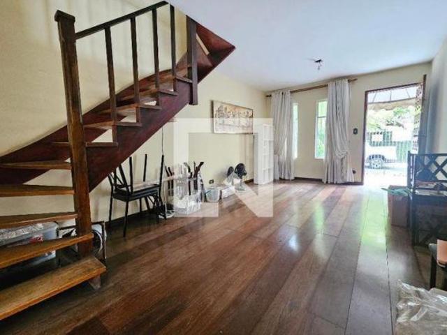 Casa à Venda Santo Amaro, 3 Quartos, 94 m² São Paulo
