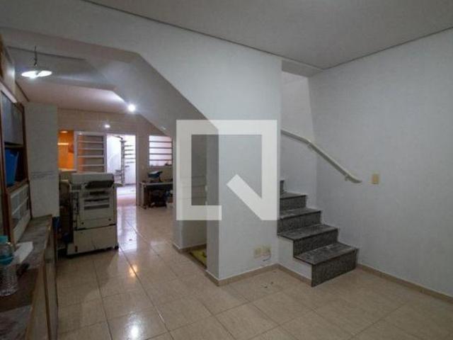 Casa à Venda Santo Amaro, 2 Quartos, 140 m² São Paulo