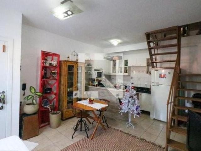 Casa à Venda Santo Antônio, 2 Quartos, 106 m² São Caetano do Sul
