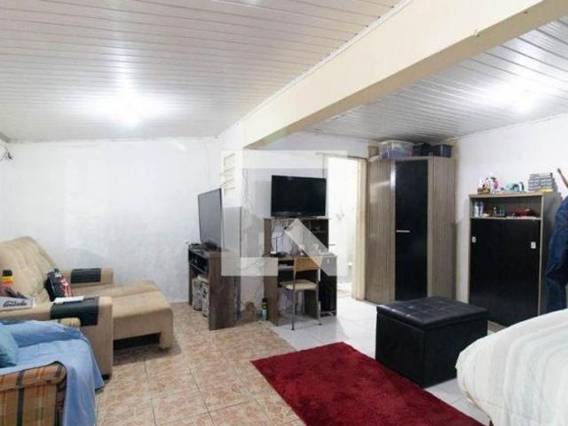 Casa à Venda Santo Antônio, 2 Quartos, 64 m² Porto Alegre