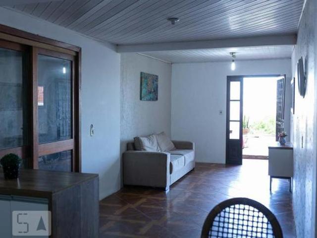 Casa à Venda Santo Antônio, 3 Quartos, 111 m² Porto Alegre