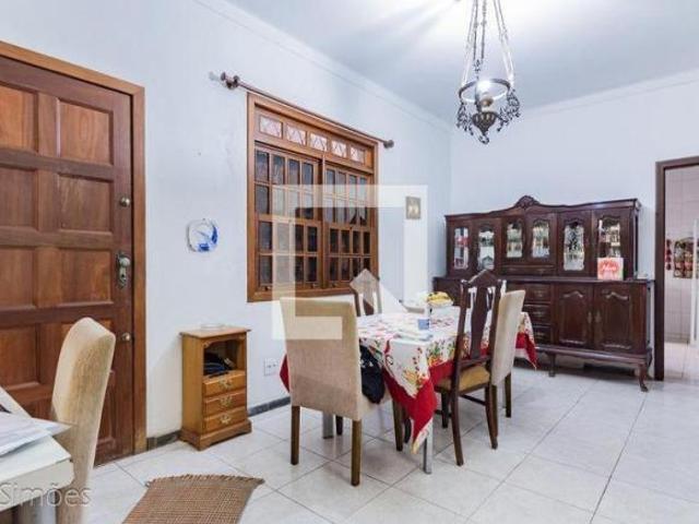 Casa à Venda Santo Antônio, 3 Quartos, 270 m² Belo Horizonte