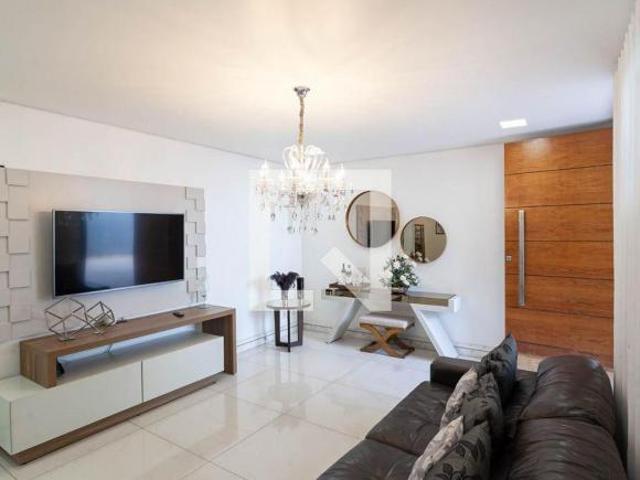 Casa à Venda Santa Branca, 4 Quartos, 720 m2