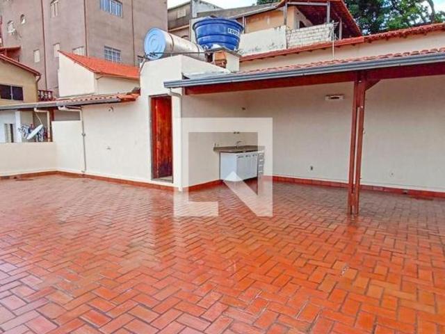 Casa à Venda Santa Efigênia, 3 Quartos, 324 m2