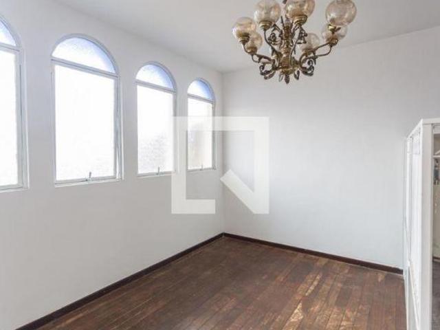Casa à Venda Santa Efigênia, 5 Quartos, 299 m2