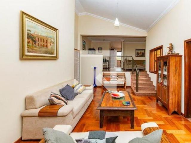 Casa à Venda Santa Lúcia, 3 Quartos, 360 m² Belo Horizonte