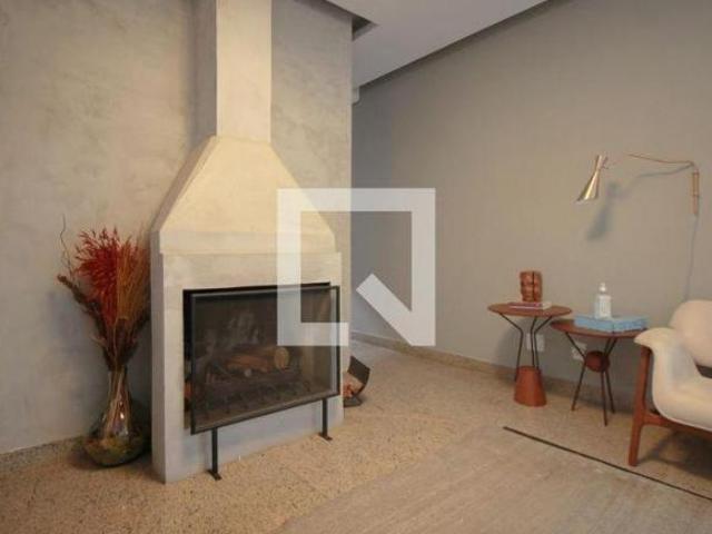 Casa à Venda Santa Lúcia, 3 Quartos, 360 m² Belo Horizonte