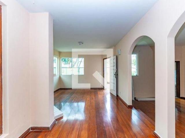 Casa à Venda Santa Lúcia, 4 Quartos, 309 m² Belo Horizonte