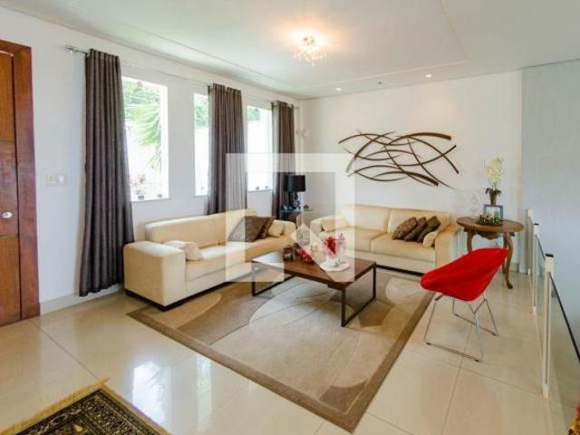 Casa à Venda Santa Lúcia, 4 Quartos, 450 m2