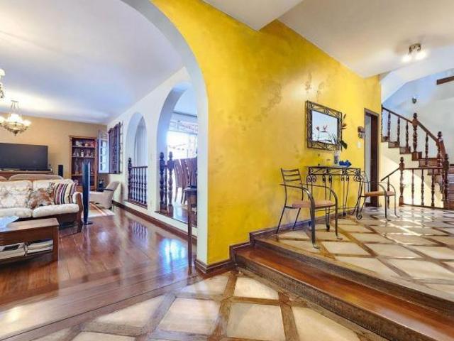 Casa à Venda Santa Lúcia, 5 Quartos, 513 m2