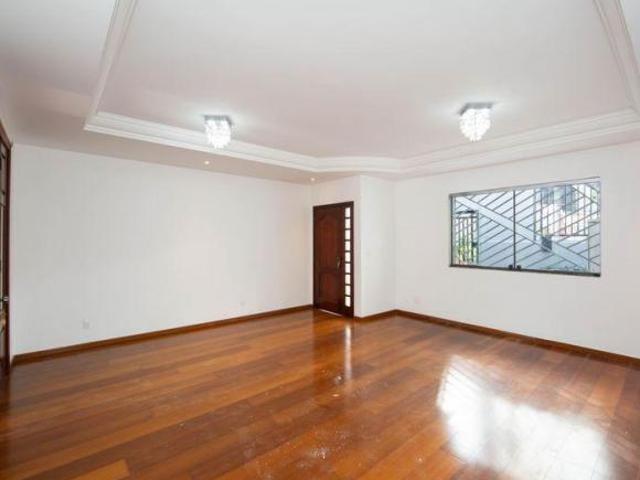 Casa à Venda Santa Lúcia, 6 Quartos, 480 m2
