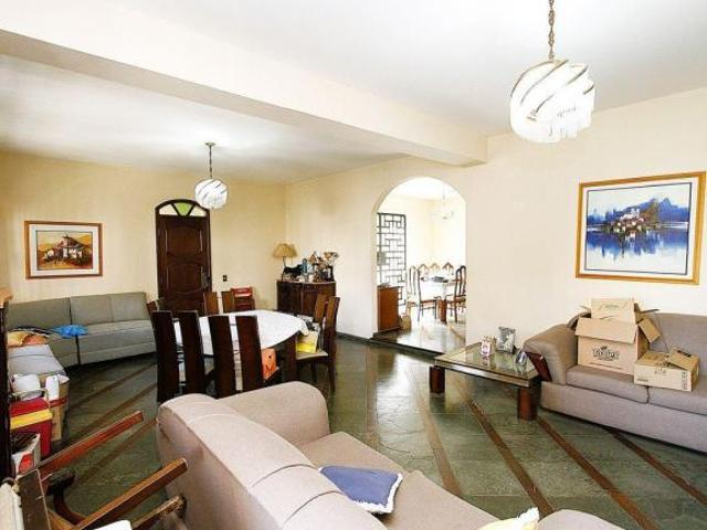 Casa à Venda Santa Lúcia, 6 Quartos, 420 m2