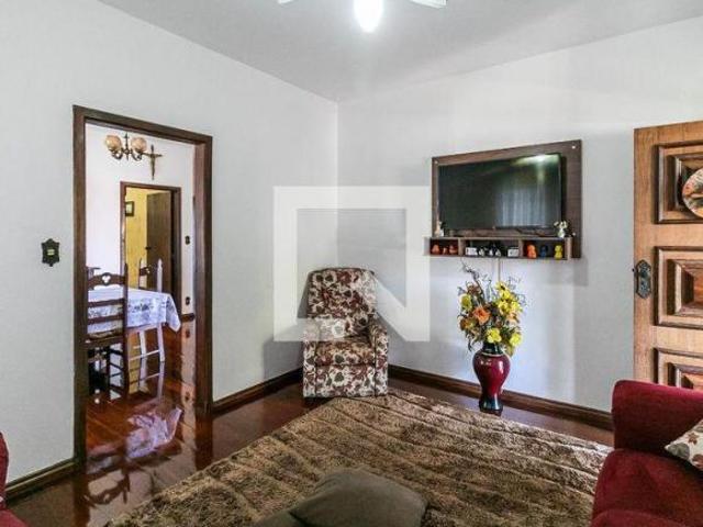 Casa à Venda Santa Rosa, 3 Quartos, 315 m² Belo Horizonte