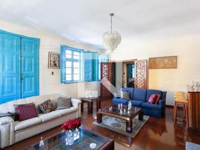 Casa à Venda Santa Rosa, 3 Quartos, 447 m² Belo Horizonte