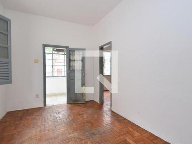 Casa à Venda Santa Tereza, 2 Quartos, 294 m² Belo Horizonte