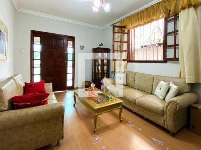 Casa à Venda Santa Tereza, 4 Quartos, 157 m² Belo Horizonte