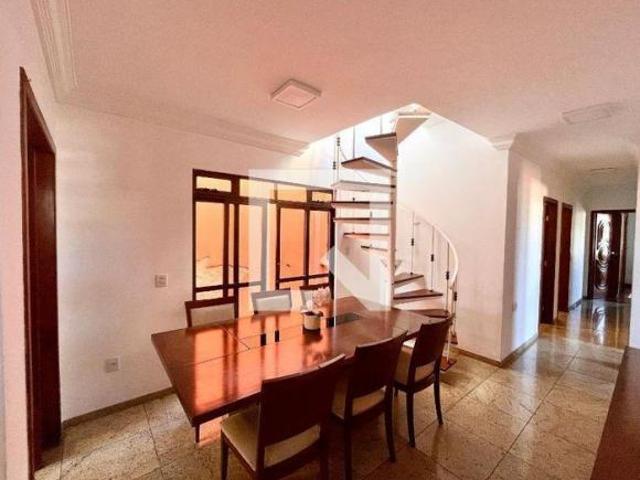 Casa à Venda Santa Tereza, 5 Quartos, 700 m² Belo Horizonte