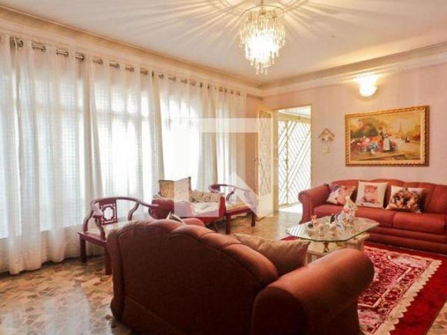 Casa à Venda Santana, 4 Quartos, 250 m2