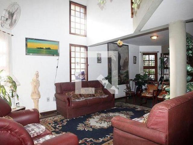 Casa à Venda Santana, 8 Quartos, 278 m² Porto Alegre