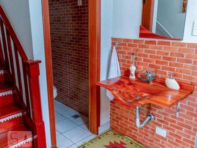 Casa à Venda Santana, 2 Quartos, 100 m² São Paulo