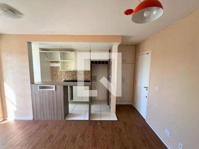 Casa à Venda Santana, 2 Quartos, 175 m² São Paulo
