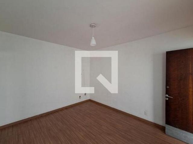 Casa à Venda Santana, 2 Quartos, 70 m² São Paulo