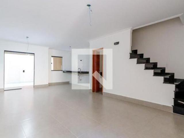 Casa à Venda Santana, 3 Quartos, 120 m2