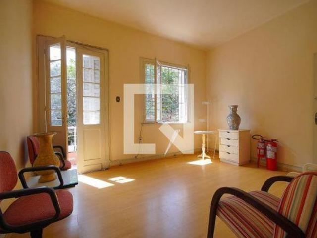 Casa à Venda Santana, 3 Quartos, 198 m² Porto Alegre