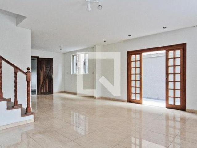 Casa à Venda Santana, 3 Quartos, 280 m² São Paulo