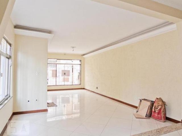 Casa à Venda Santana, 3 Quartos, 380 m² São Paulo
