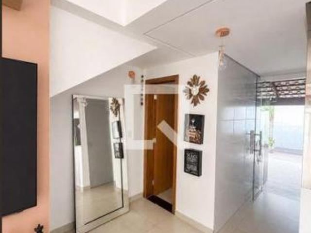 Casa à Venda Sapucaias III, 2 Quartos, 100 m² Contagem