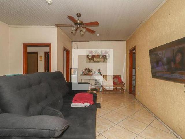 Casa à Venda Sarandi, 6 Quartos, 300 m² Porto Alegre