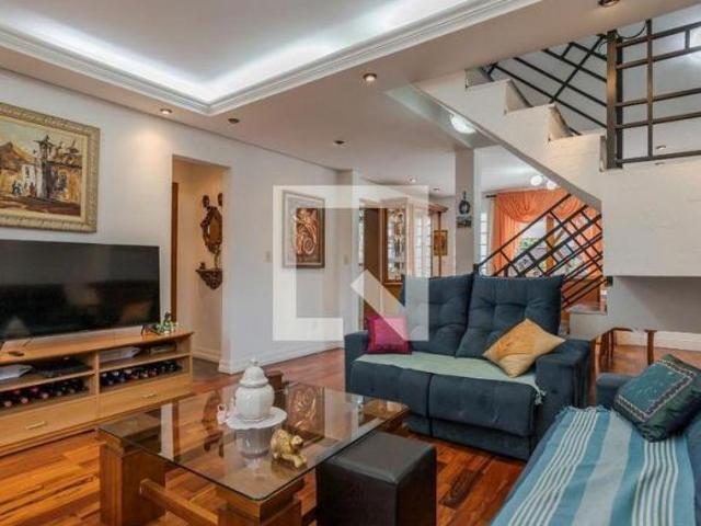 Casa à Venda Sarandi, 3 Quartos, 170 m² Porto Alegre