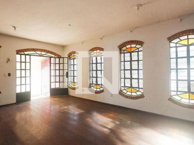 Casa à Venda Sarandi, 3 Quartos, 180 m² Porto Alegre