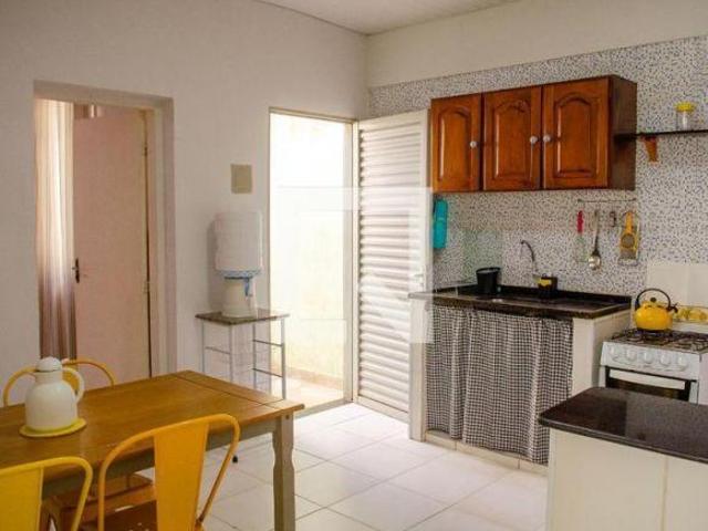 Casa à Venda Setor Aeroporto, 5 Quartos, 432 m² Goiânia