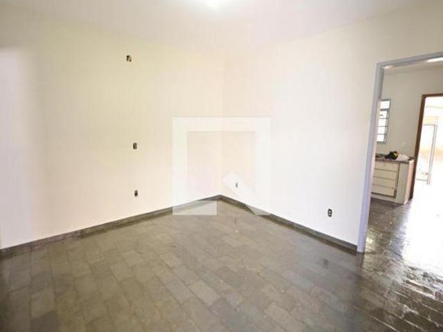Casa à Venda Setor Bueno, 3 Quartos, 324 m² Goiânia