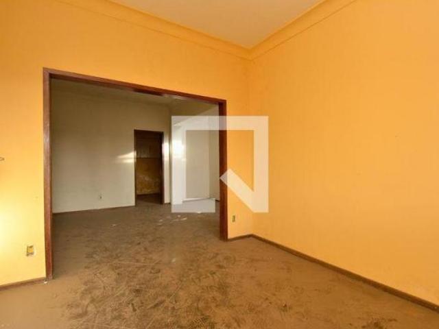 Casa à Venda Serra, 3 Quartos, 290 m² Belo Horizonte