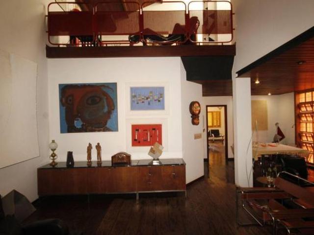 Casa à Venda Serra, 4 Quartos, 267 m2