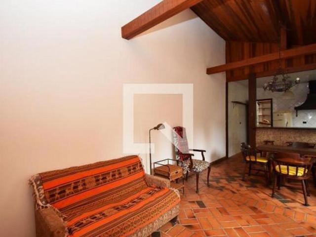 Casa à Venda Sumaré, 1 Quarto, 100 m² São Paulo