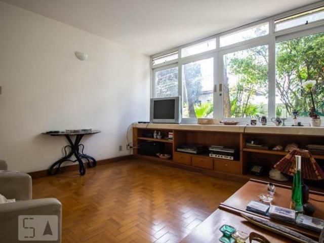 Casa à Venda Sumaré, 3 Quartos, 250 m2