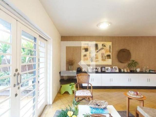Casa à Venda Sumaré, 4 Quartos, 180 m2