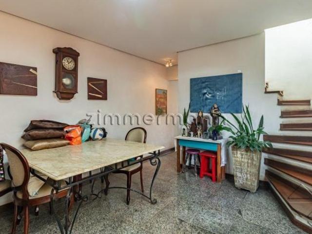 CASA Á VENDA POMPÉIA 3 DORMITÓRIOS 2 VAGAS