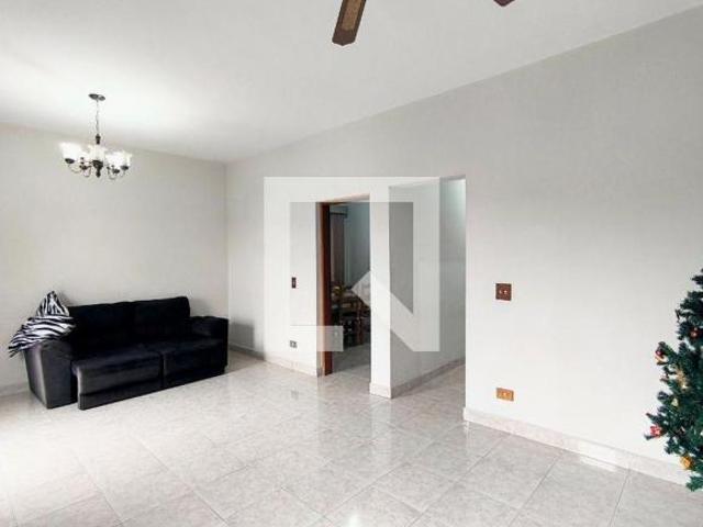 Casa à Venda Ponte São João, 4 Quartos, 464 m2