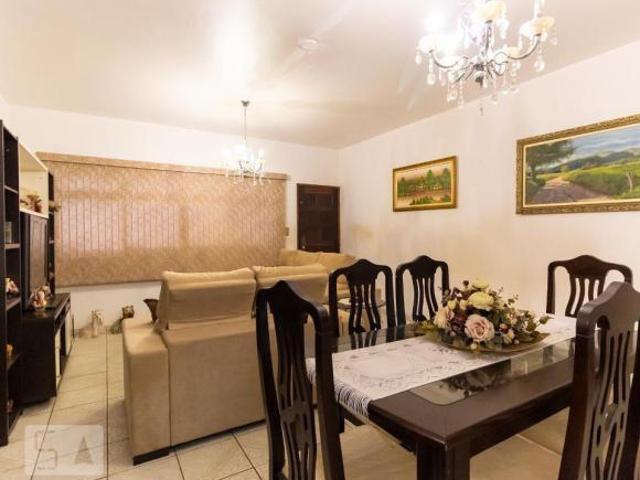 Casa à Venda Ponte Rasa, 4 Quartos, 175 m² São Paulo
